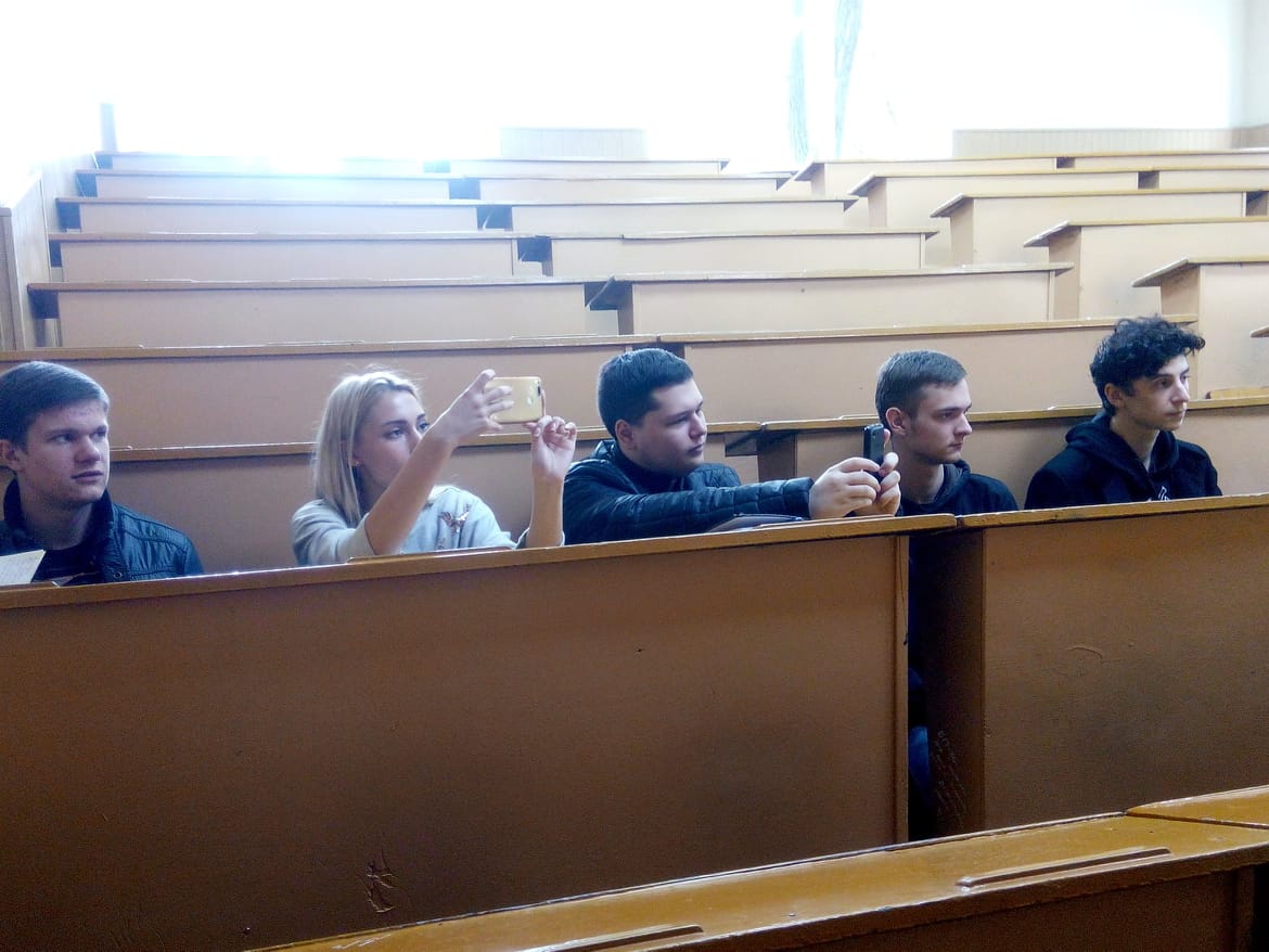 42551557 2120543848258308 58139516292038656 n