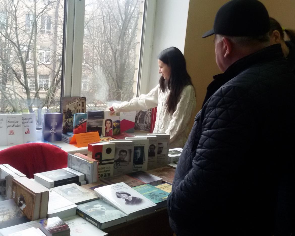 пестушко книги продаж