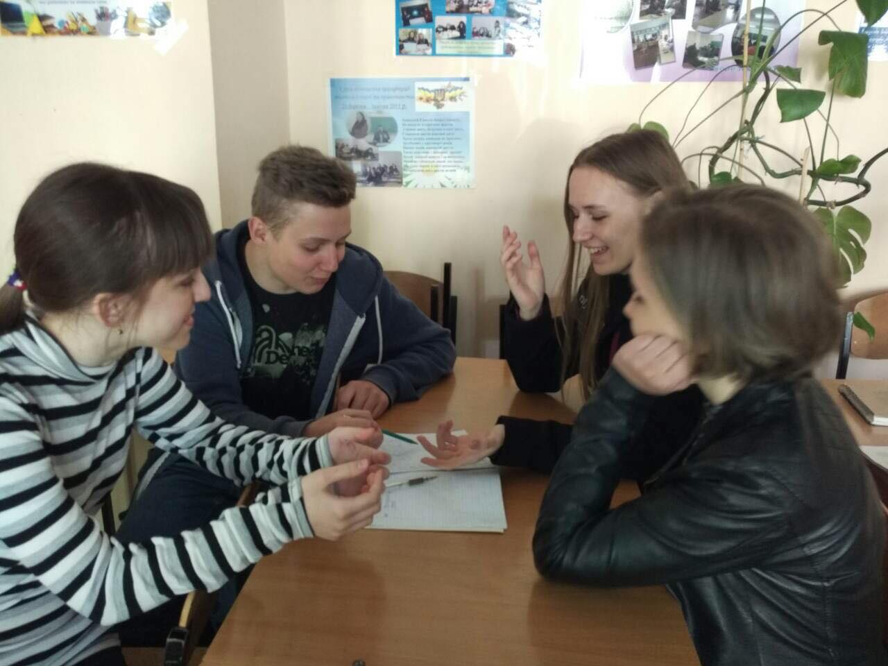 31543742 460120131068935 55712971438948352 n