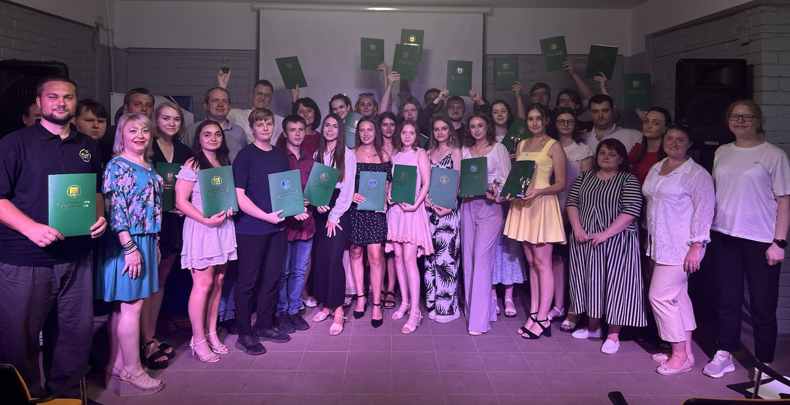 2025 10 01 14 08 36 055