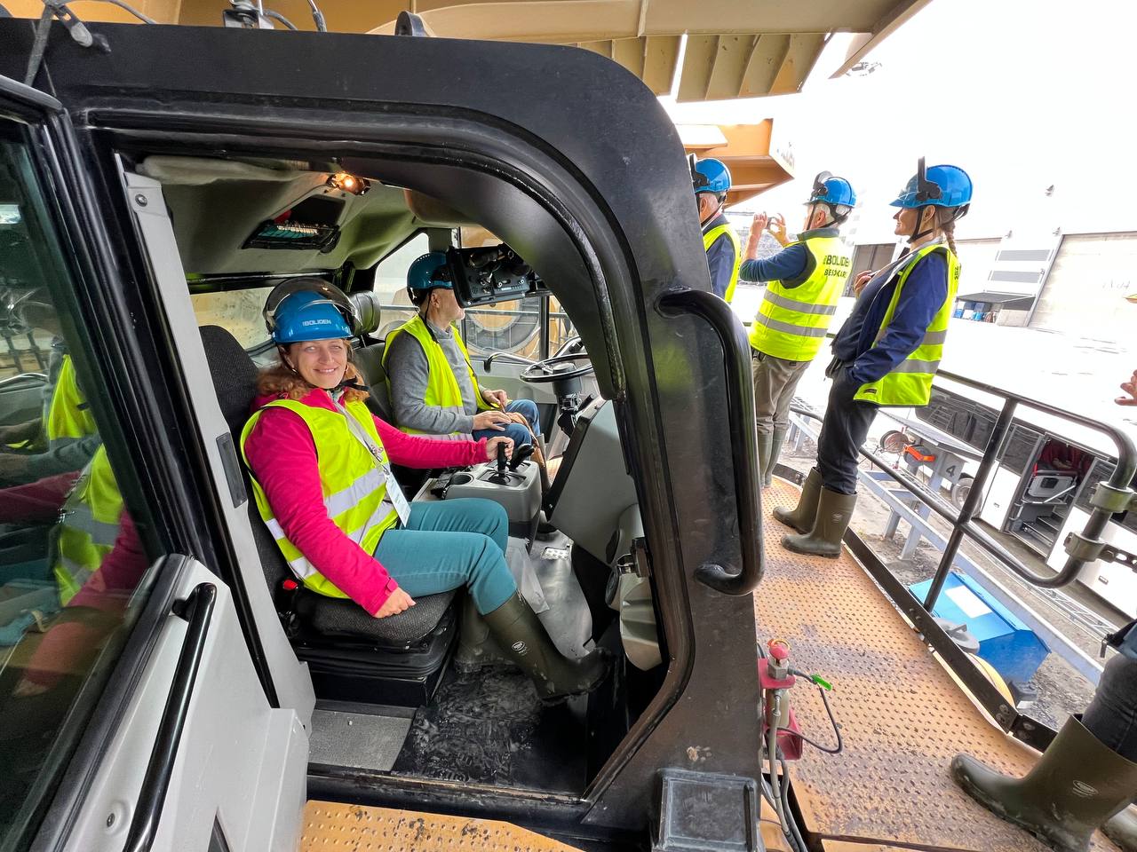 photo 2025 09 06 23 15 28