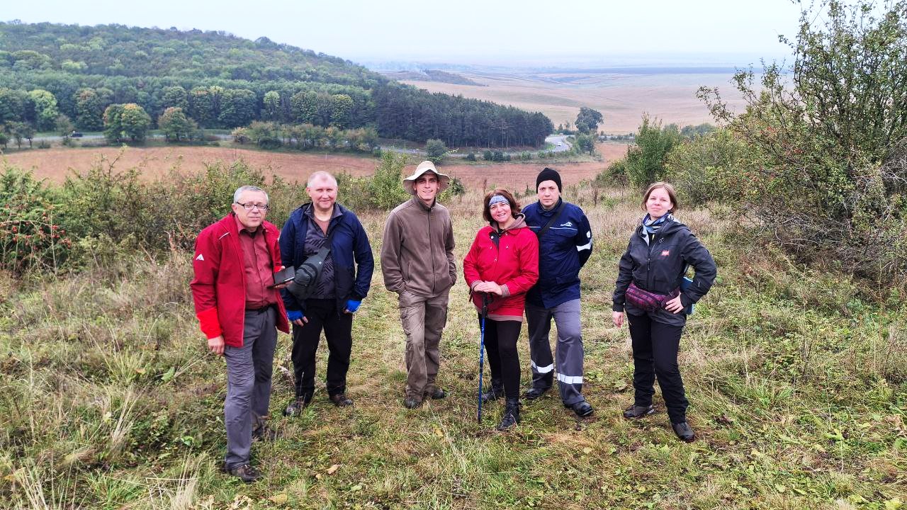 photo 2025 10 09 18 27 58