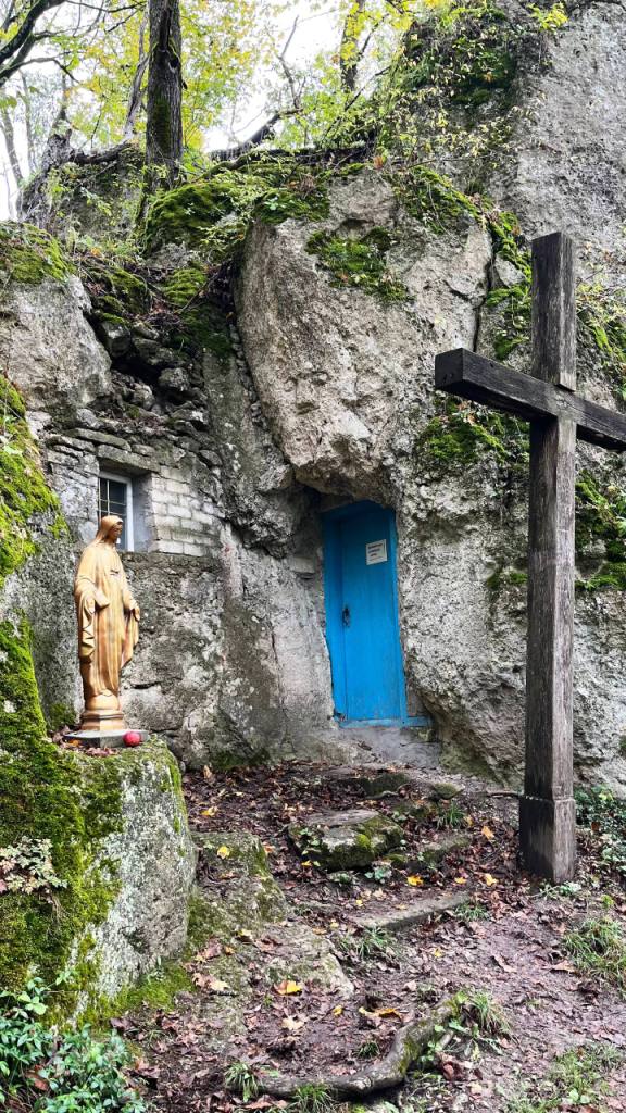 photo 2025 10 12 14 49 48