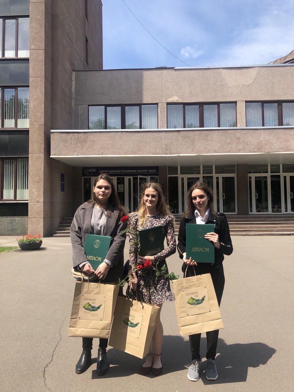 IMG 6163efc4fb94a9cfb0e75b1e4d82289d V