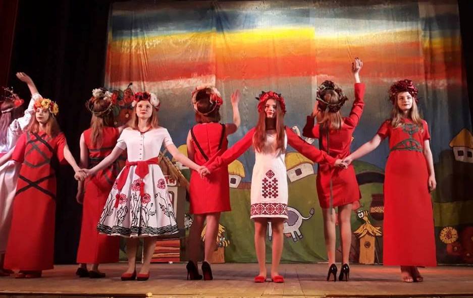 55826946 403458993773121 876248116649525248 n