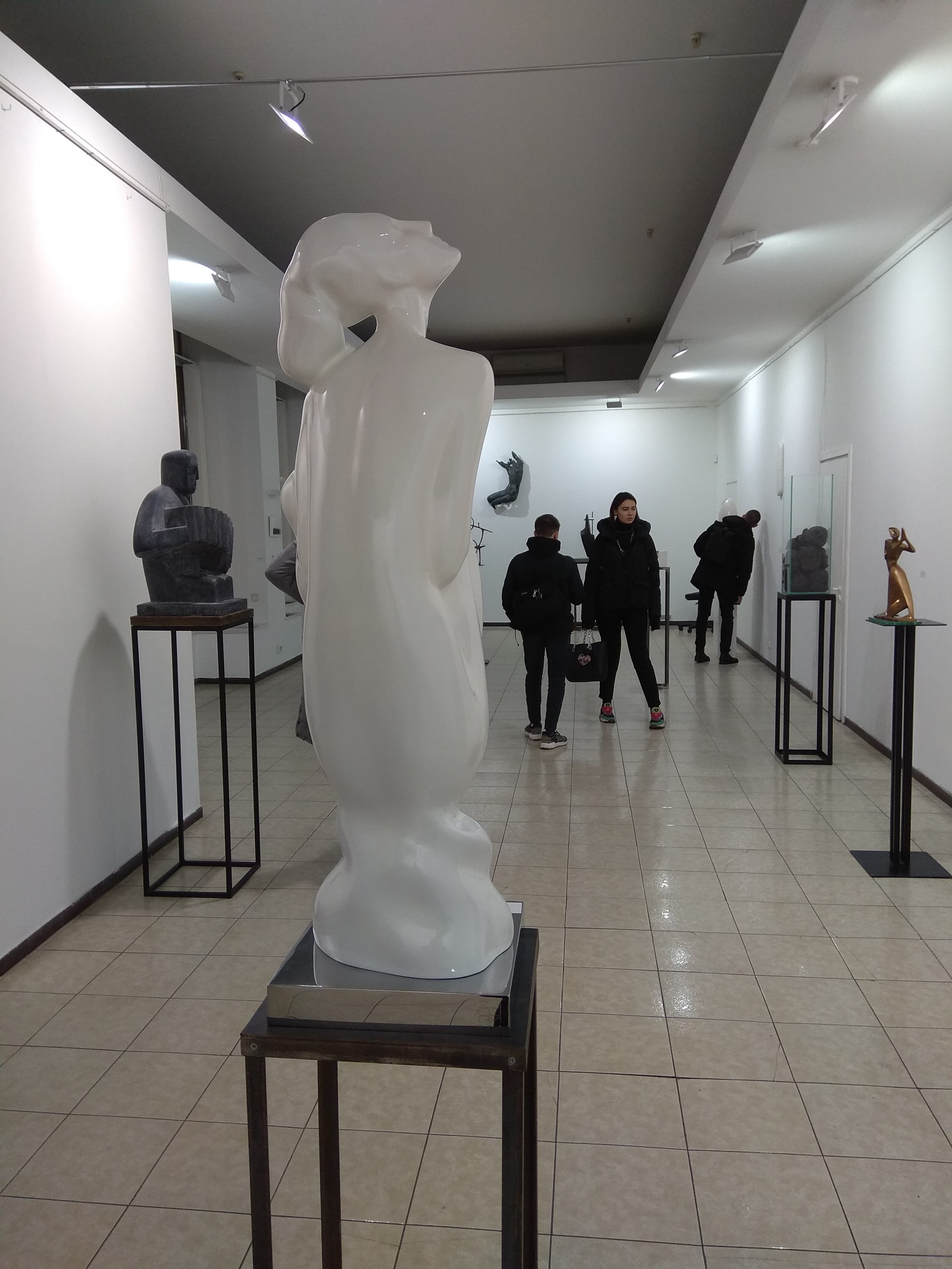 77268039 1025000694501323 5074065313998307328 n