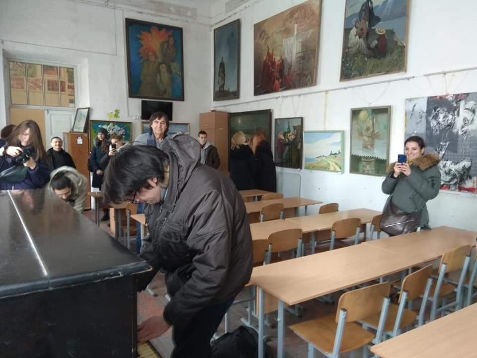 84655230 568903470366259 800108121837010944 n