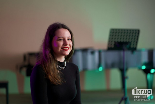 608501 a2e0254e3bfdb88382586525fd4ff29c00827712f269a6a92479d8b55dedc8df1709029798