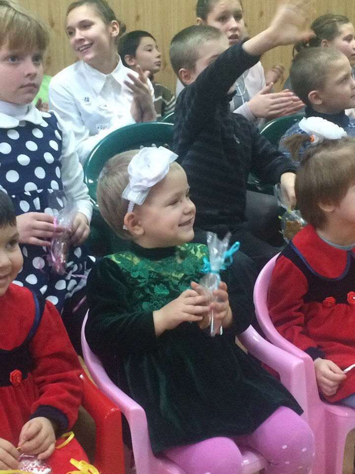 02224 діти подар