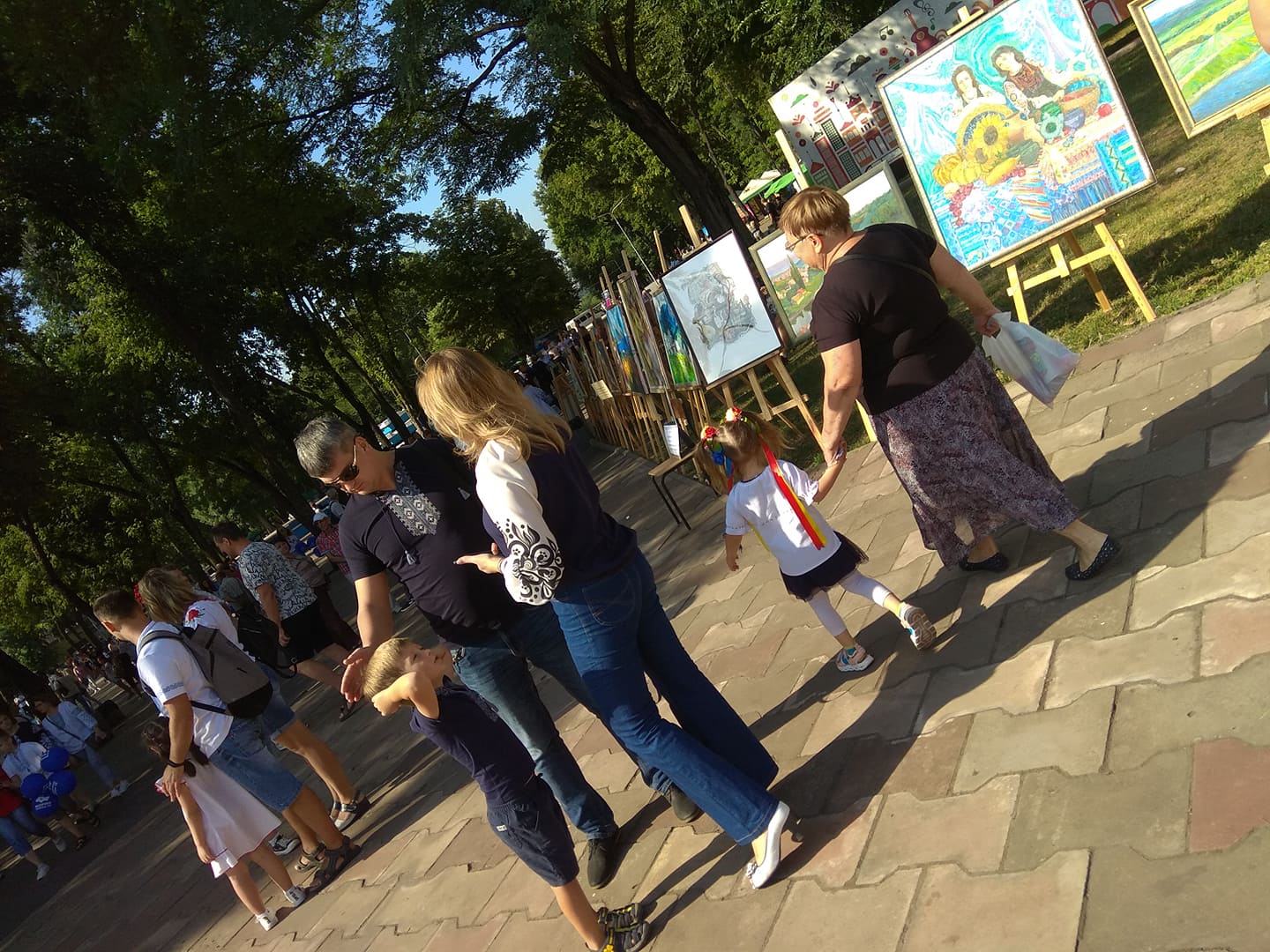 239393983 358580799324793 1128605813342660326 n